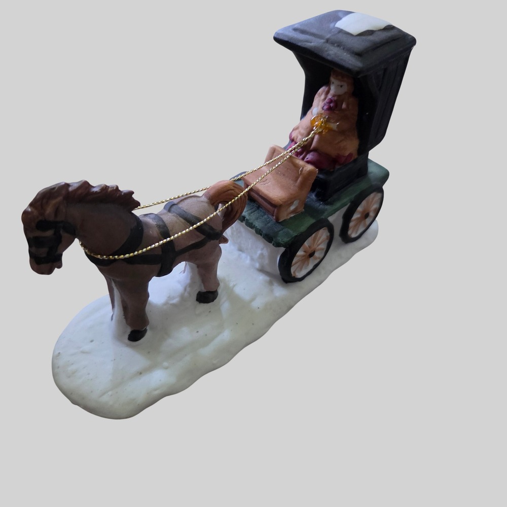 Noma Dickensville Porcelain Horse and Carriage‎ Vintage 1995 Christmas Village